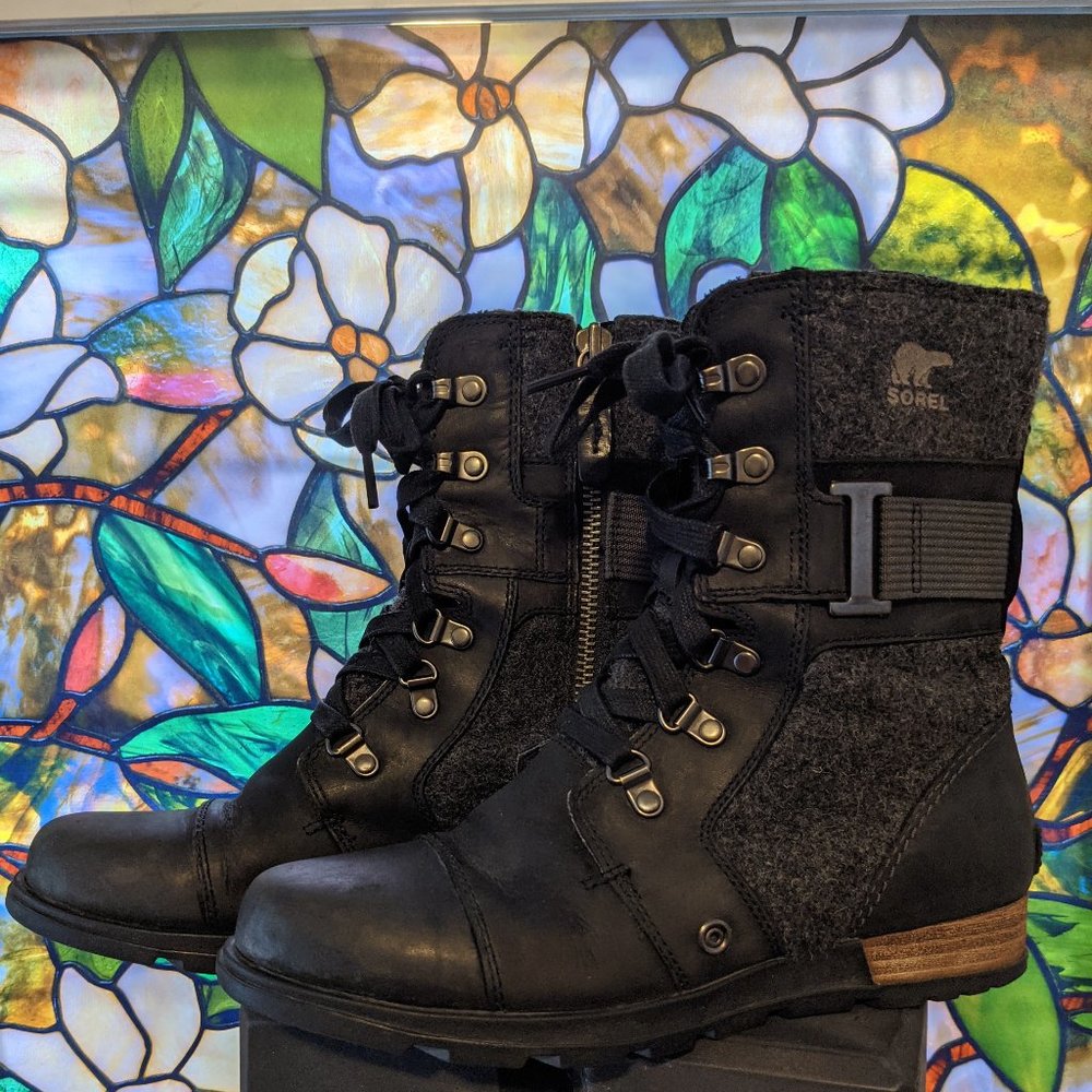 Sorel Major Carly Boots 7.5